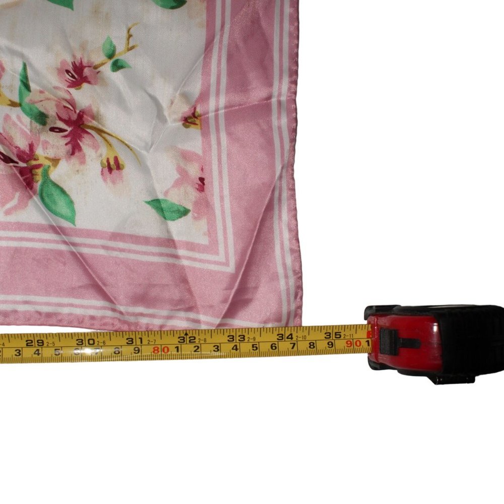 Vintage Godiva Chocolate Floral Pink White 35" X 35" Colorful Square Scarf Luxe - Picture 6 of 8